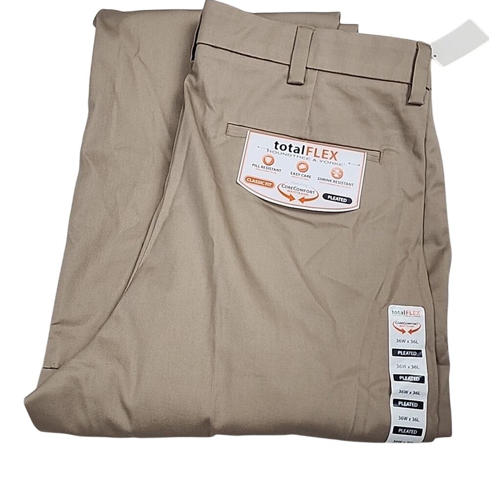 Roundtree Yorke Total Flex Core Comfort Khaki Pants Size 36x36 Classic Fit